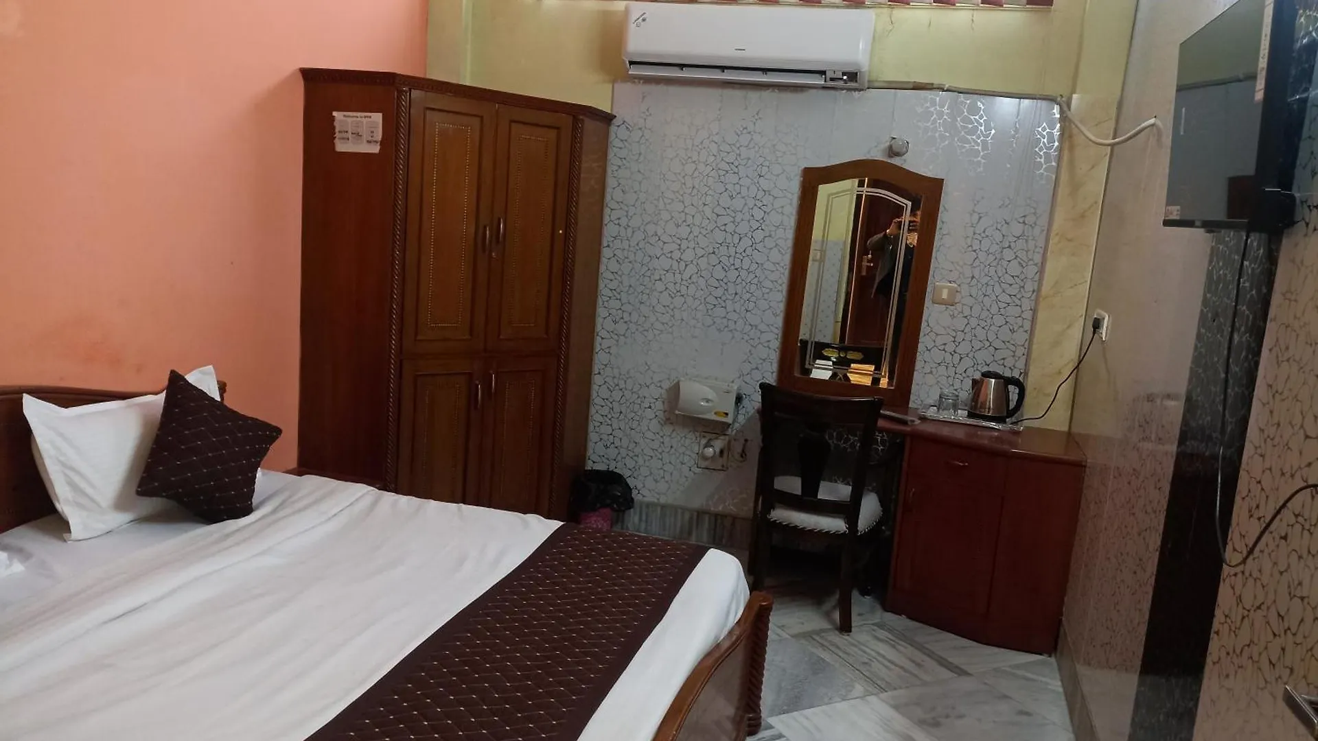Hotel Riz Varanasi
