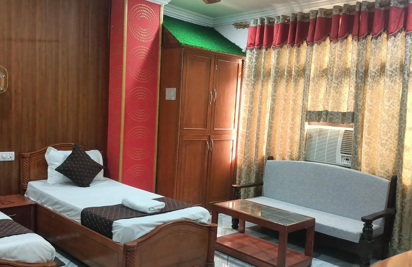 Hotel Riz Varanasi