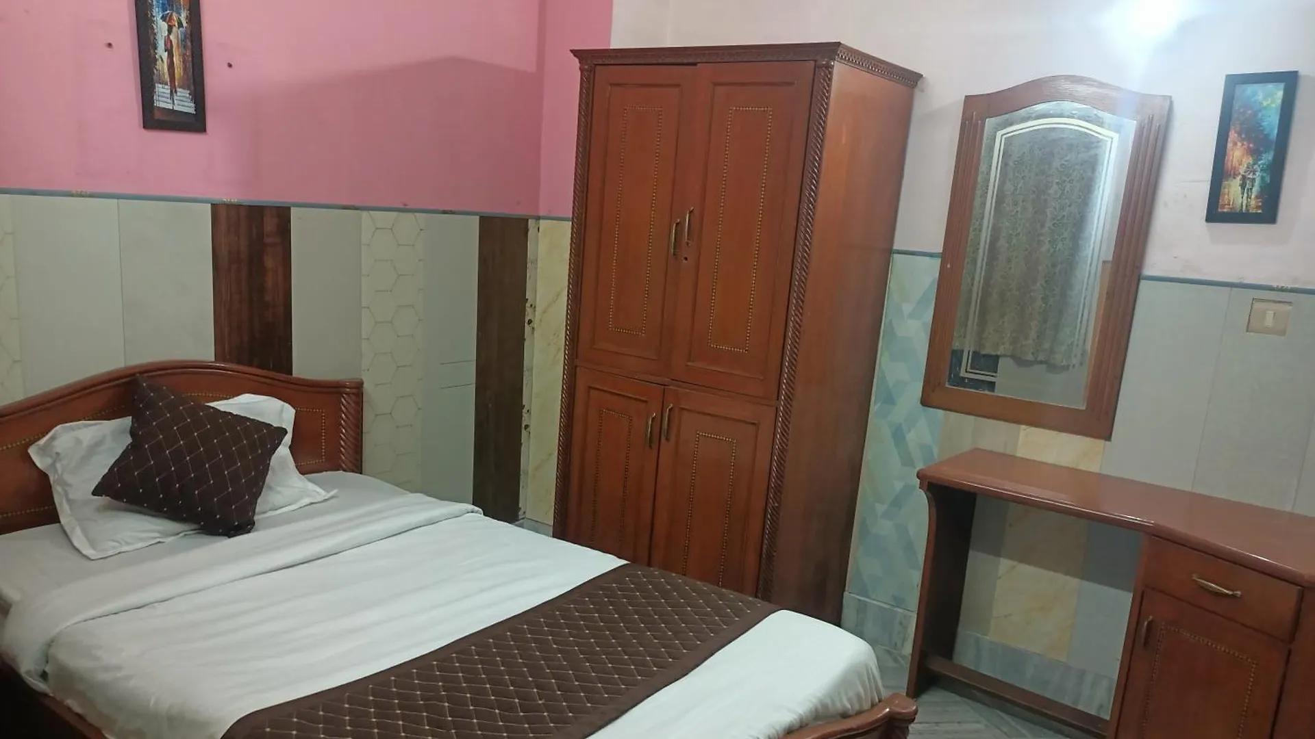 Hotel Riz Varanasi