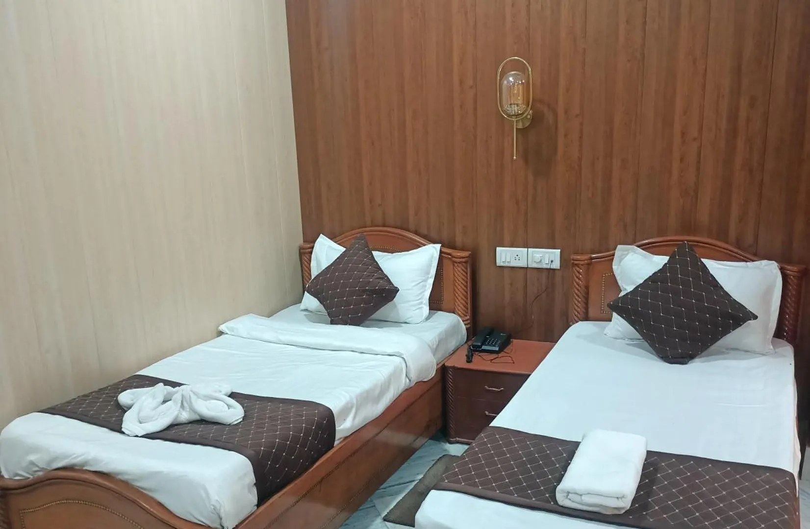 Hotel Riz Varanasi 3*,