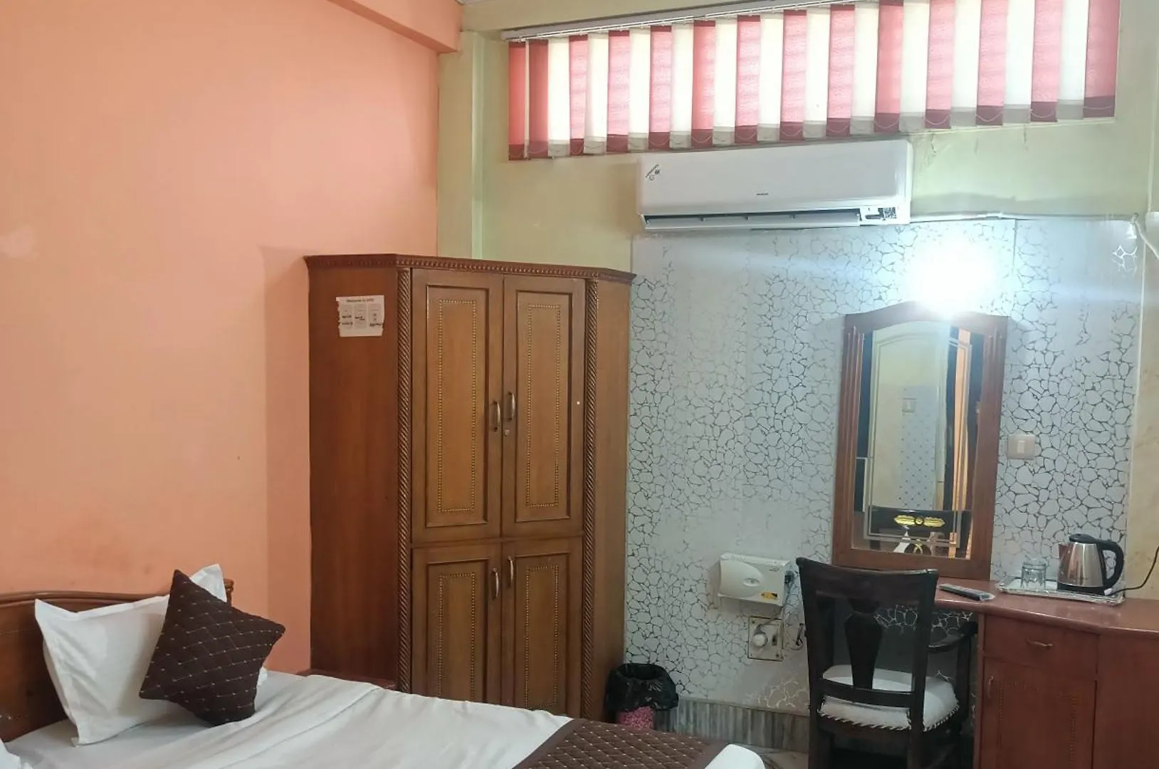 Hotel Riz Varanasi India